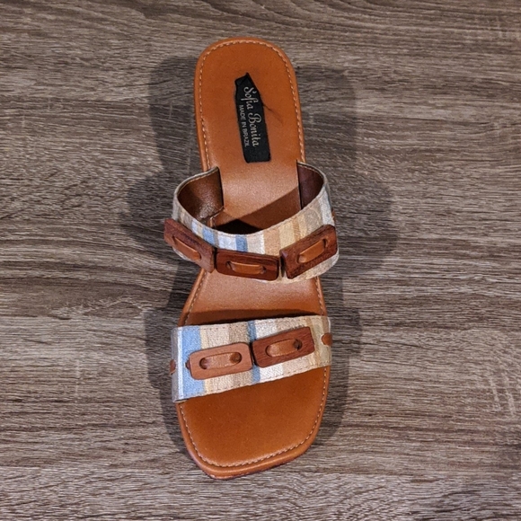 Hand Made Wood Sandals - Picture 3 of 4